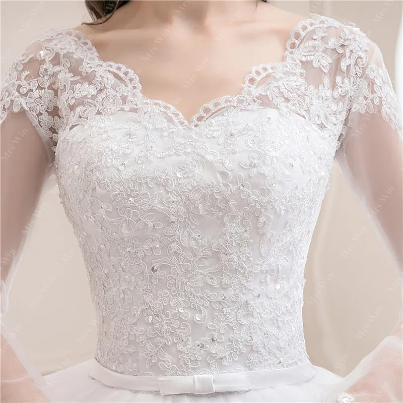 Best Selling 2024 Long Sleeve V Neck Lace Wedding Dress 2025 Vintage Bride Bridal Ball Gown Modest Wedding Dresses Customized