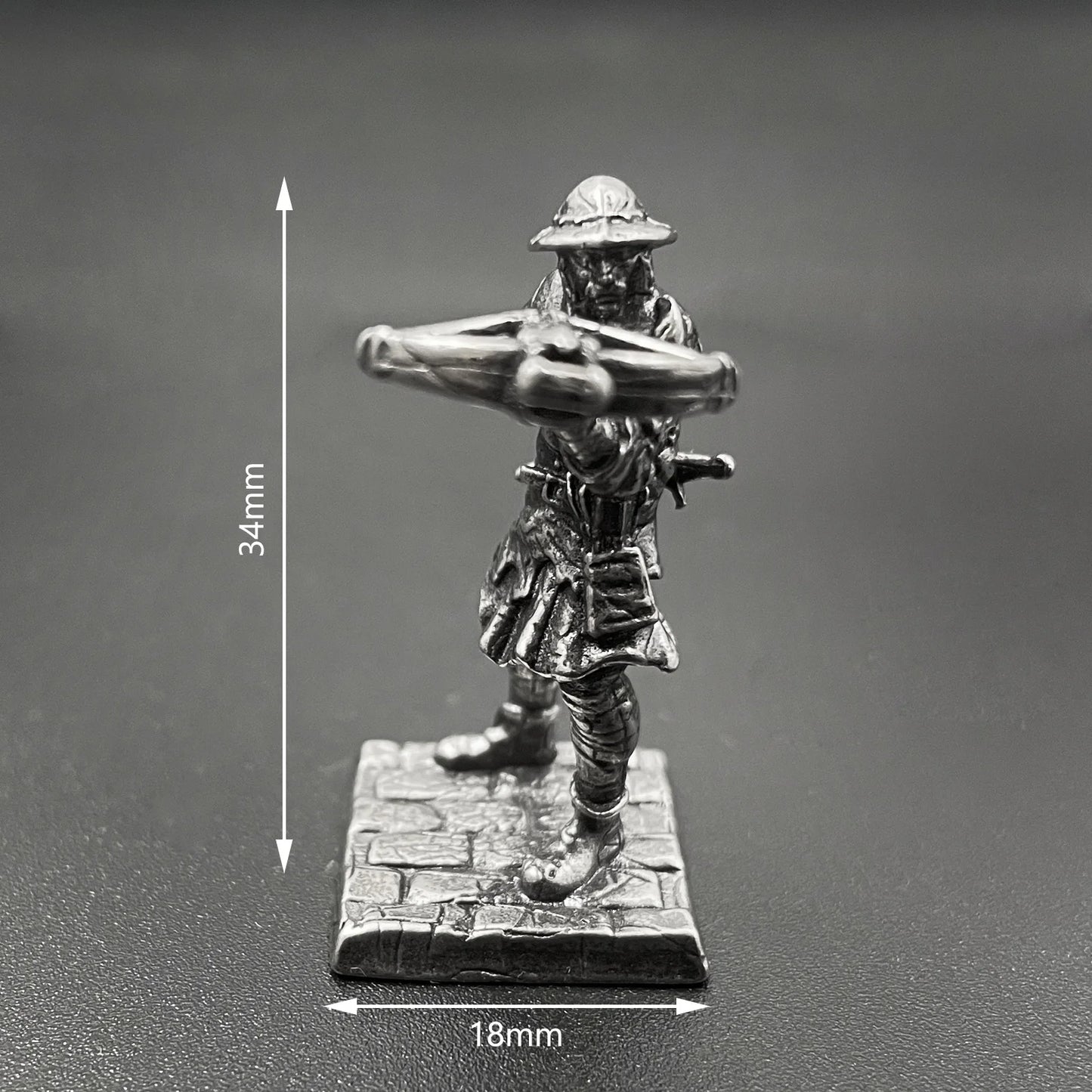 1pcs Ancient Spartan Rome Soliders Figurines Miniatures Vintage Metal Soldiers Model Statue Desktop Ornament Gift
