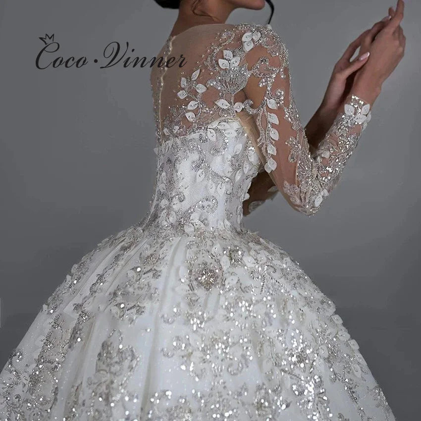 Customized Full Sleeves Luxury Wedding Dress 2025 New Beaded Lace Appliques Plus Size Bespoke Wedding Dress For Brides W1255