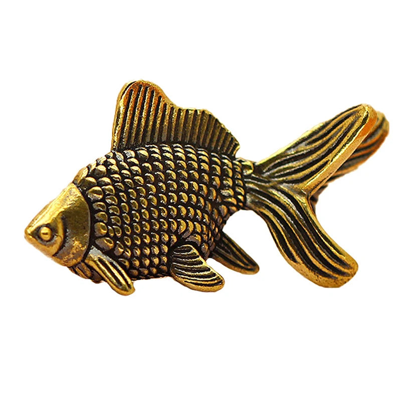 Goldfish Figurines Retro Brass Lucky Animal Statue Ornament Home Decor Desk Decoration Tea Pet Cute Gifts