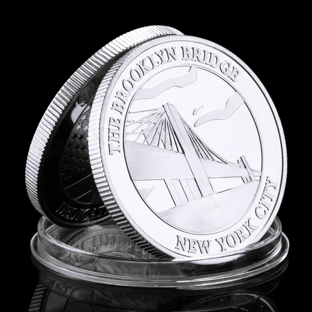 US Statue of Liberty Souvenir New York City The Brooklyn Bridge Pattern Golden Commemorative Coin Collectibles Liberty Coin