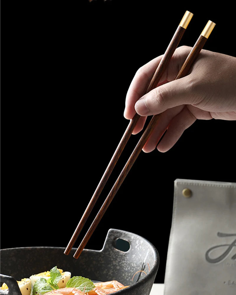 4 Pairs Chinese Chopsticks Wooden Sushi Sticks Japanese Chopstick Set Reusable Korean Food Chop Sticks Kitchen Wood Tableware
