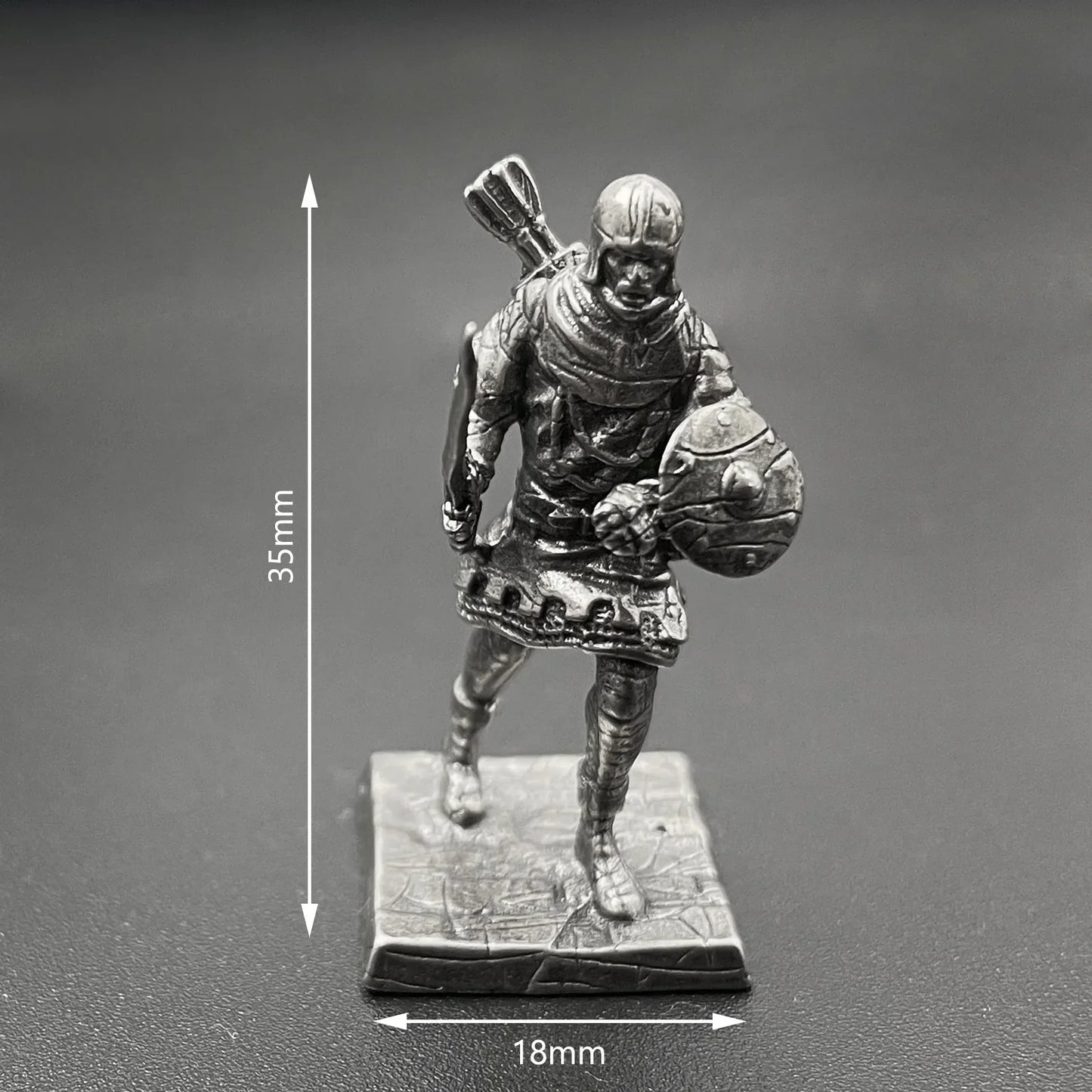 1pcs Ancient Spartan Rome Soliders Figurines Miniatures Vintage Metal Soldiers Model Statue Desktop Ornament Gift