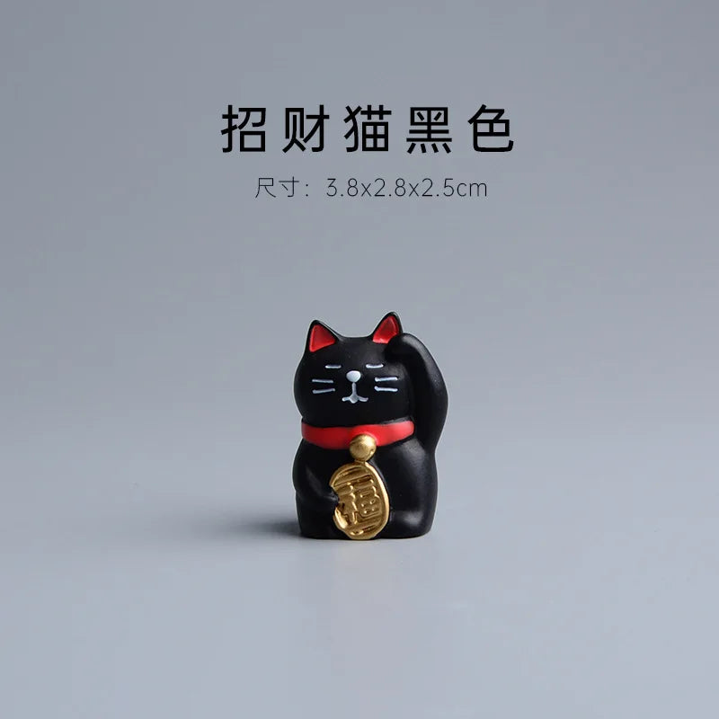 ZAKKA Miniatures Kitten Maneki Neko Cat Figurine Model Toys Resin Crafts New Year Gifts Decoration Handicraft Desktop Ornaments