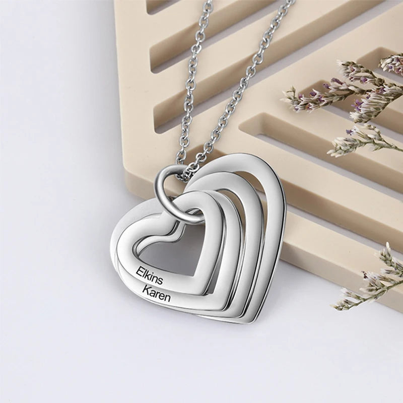 2023 Custom Stainless Steel Engraved Name Necklace For Lover Family Gift Personalized Heart Pendant Jewelry
