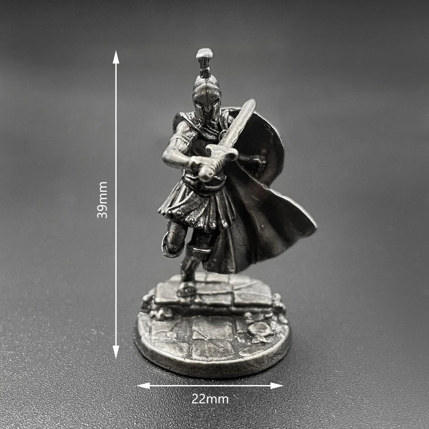 1Pcs Ancient Spartan Rome Soliders Figurines Miniatures Vintage Metal Soldiers Model Statue Desktop Ornament Gift