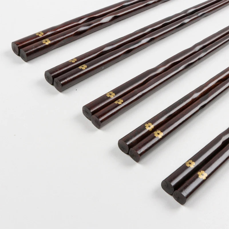 5 Pairs Japanese Sushi Chopsticks Natural Wooden Eco-Friendly Reusable Wood Korean Chinese Food Chop Sticks Set