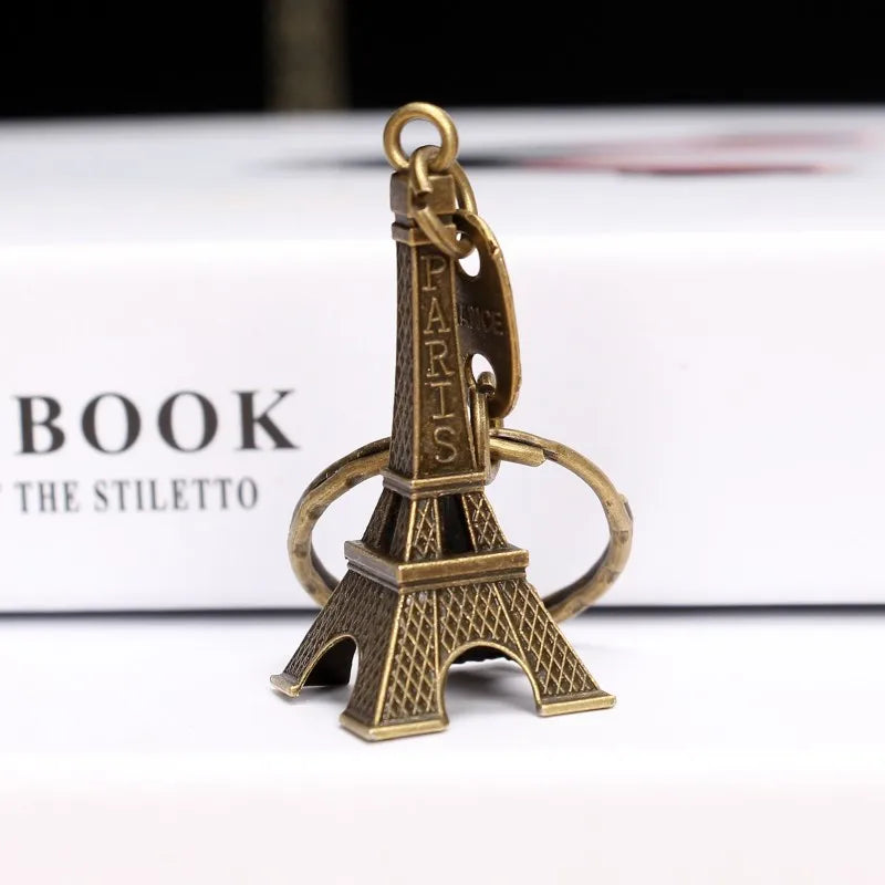 1Pcs 3D Eiffel Tower Keyring Retro Adornment French Souvenirs Keychains Metal Split Key Ring French Souvenir Paris Keychains 키링