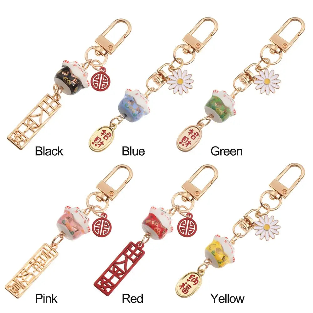 Cute Japanese Lucky Cat Keychain Cartoon Fortune Cat Keychain Car Bag Pendant Mobile Accessories Couple Gift