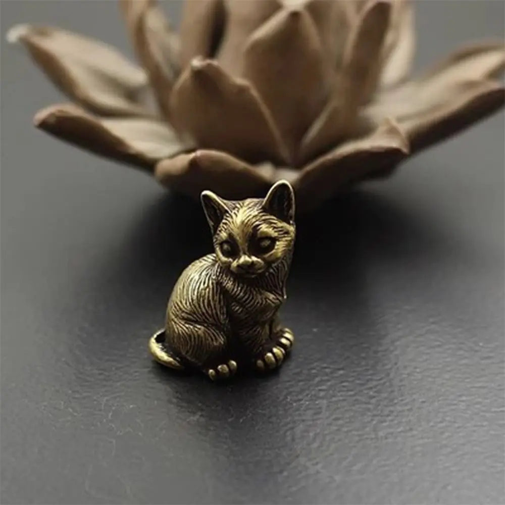 Crafts Brass Small Cat Metal Statue Cute Creative Tea Pet Simulated Exquisite Model Sculpture Toy