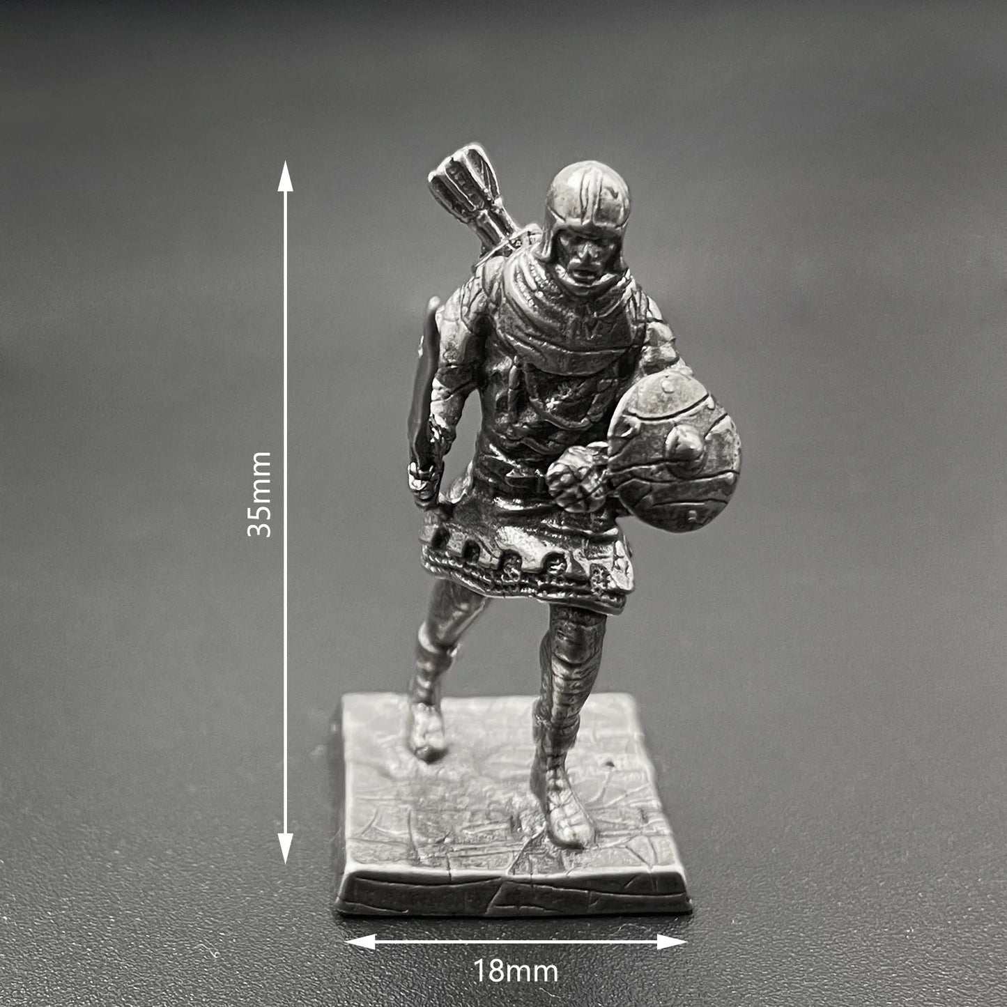1Pcs Ancient Spartan Rome Soliders Figurines Miniatures Vintage Metal Soldiers Model Statue Desktop Ornament Gift
