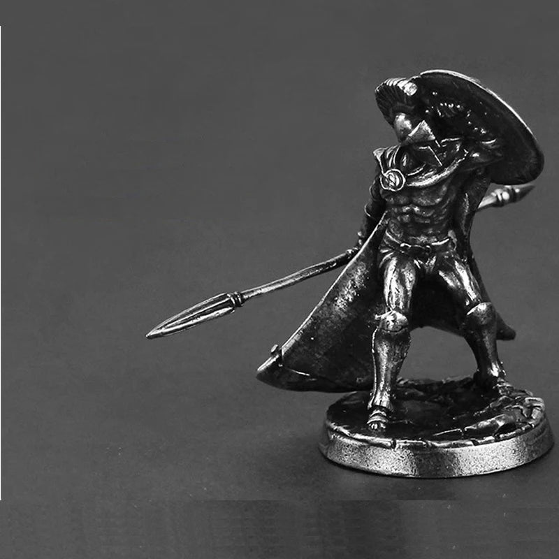 1pcs Ancient Spartan Rome Soliders Figurines Miniatures Vintage Metal Soldiers Model Statue Desktop Ornament Gift