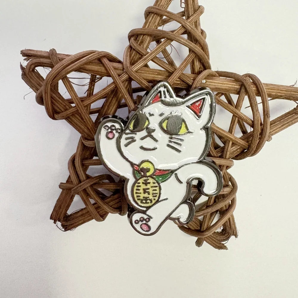 Turbo Granny Cat High-speed The Lucky Running Cat Maneki Neko DanDaDan Enamel Pin Brooch Badge anime peripheral Funny Decoration