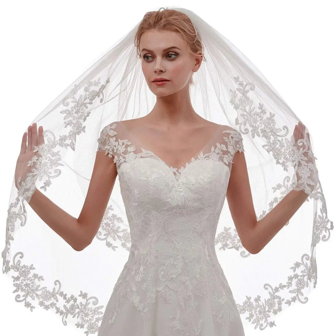 Women's Short 2 Tier Lace Wedding Bridal Veil With Comb