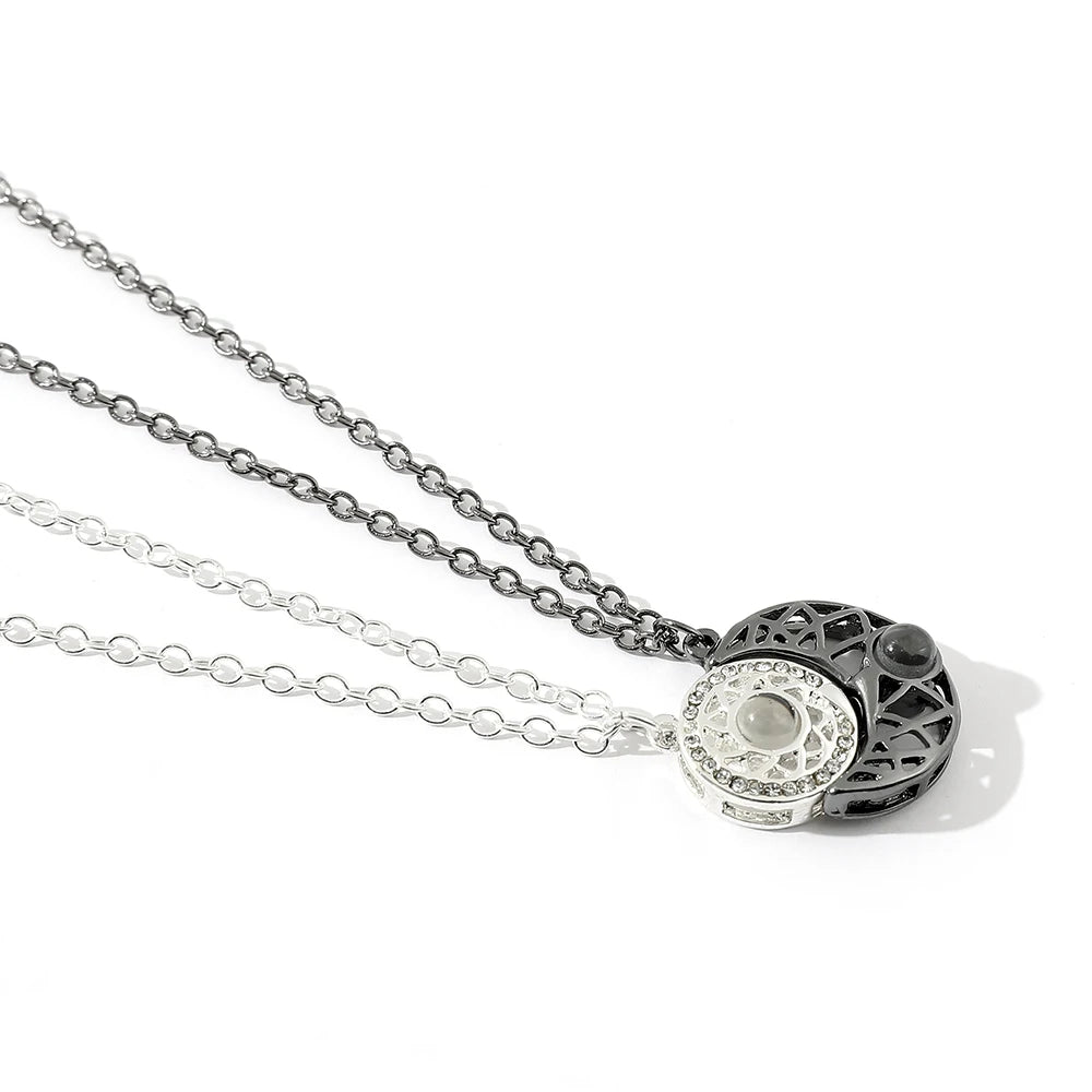 100 Language I Love You Projection Necklace For Couple Women Magnetic Paired Pendants Choker Chain Heart Jewelry Gift