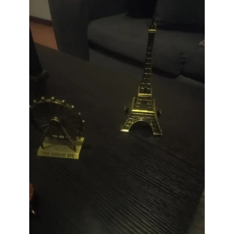 Bronze Paris Eiffel Tower Metal Crafts Home Decoration Accessories Figurine Statue Model Souvenir Home Interior Design 2023 New