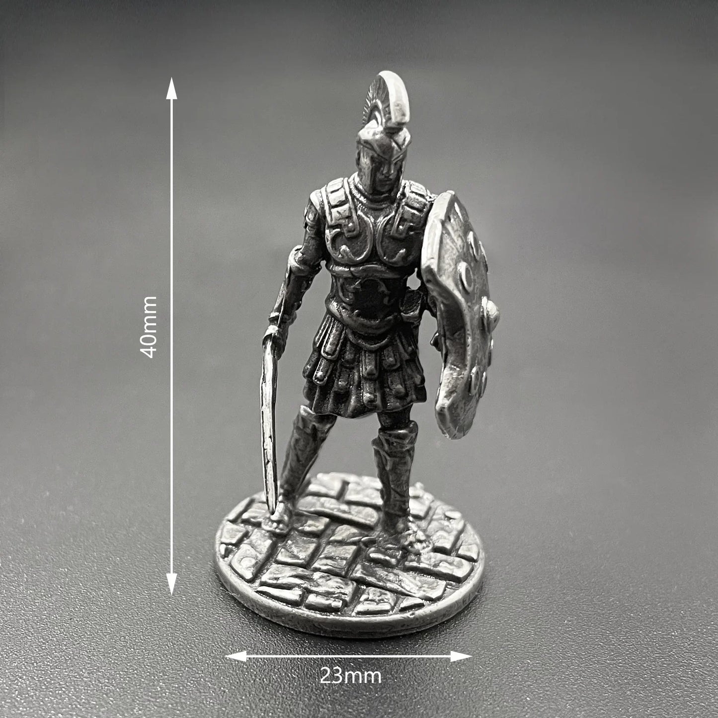 1Pcs Ancient Spartan Rome Soliders Figurines Miniatures Vintage Metal Soldiers Model Statue Desktop Ornament Gift