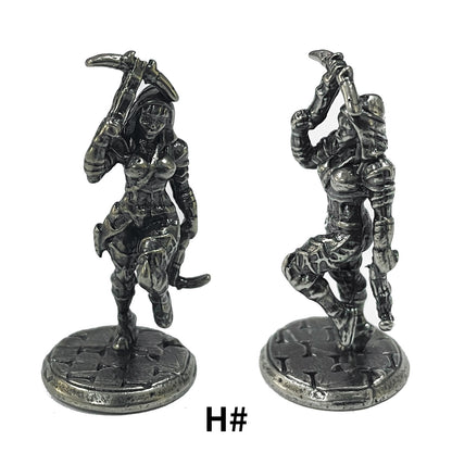 1pcs Ancient Spartan Rome Soliders Figurines Miniatures Vintage Metal Soldiers Model Statue Desktop Ornament Gift