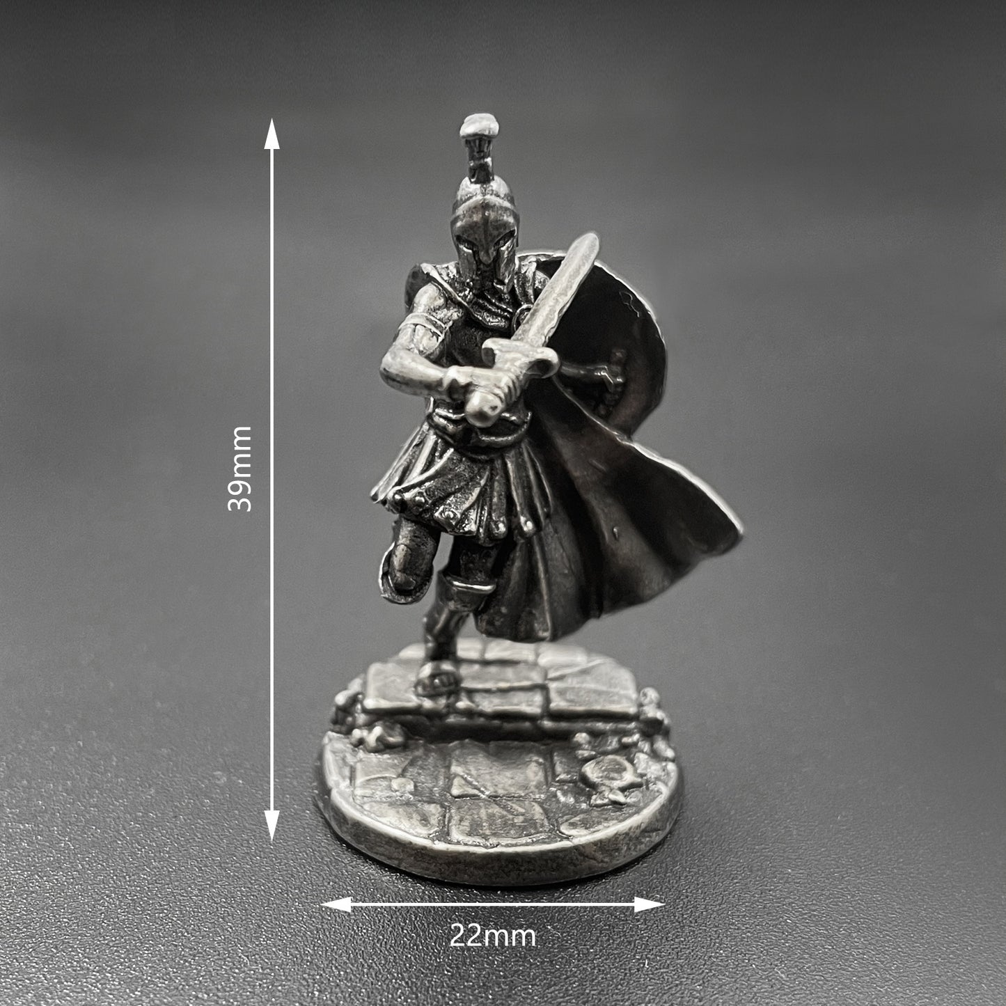 1pcs Ancient Spartan Rome Soliders Figurines Miniatures Vintage Metal Soldiers Model Statue Desktop Ornament Gift