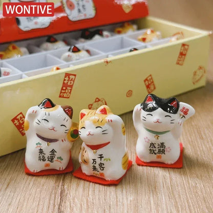 Pack of 3 Pieces Mini Ceramic Lucky Fortune Cat, Desktop Car Decoration Figurines Cute Kitten Maneki Neko Ornament 1.3 Inch Tall