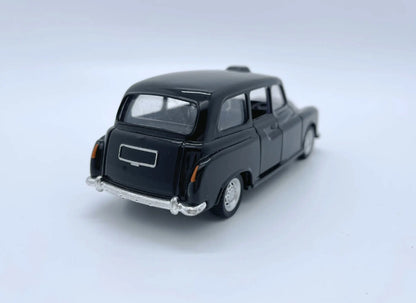 1:32 Alloy Diecast Vintage London-Taxi Car Model doors open Classic Pull Back Miniature Vehicle Replica For Collection Gift
