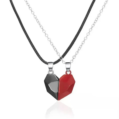 Love Magnet Couple Color Matching Necklace Simple Creative Wishing Stone Heartbreak Stitching Pendant Men and Women Jewelry Gift