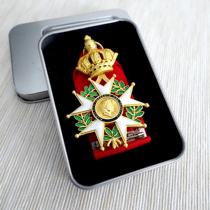 France Emperor Napoleon Senior Knight Medal of Honor Retro Metal Badge Souvenir Collection Crafts Gifts for History Lovers