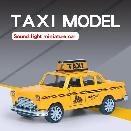 1/32 Retro Taxi Model Alloy Car Toy Miniature Car Collection Diecast Sound Light Kids Toys Children's Day Gift