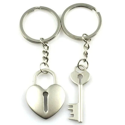 Novelty Couple Keychain Lovers Heart Key Chain Ring  Casual Trinket Jewelry Valentine's Day Wedding Gift Accessories