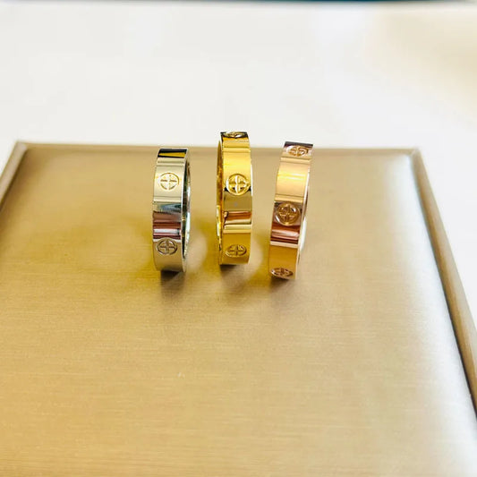 2024 Classic Cross with Stone Luxury Brand Stainless Steel Ring for Girl Women Couple Rings In Wedding Birthday Gift Never Fade