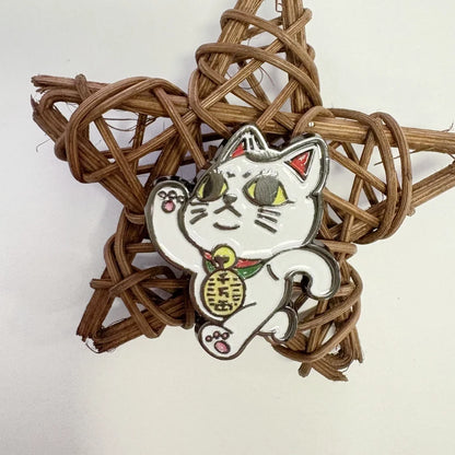 Turbo Granny Cat High-speed The Lucky Running Cat Maneki Neko DanDaDan Enamel Pin Brooch Badge anime peripheral Funny Decoration