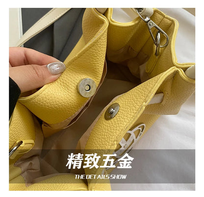 Classic Designer Paris Fashion Tote Messenger Purse Shopper Bag Elegant Leather Solid Color Commuter